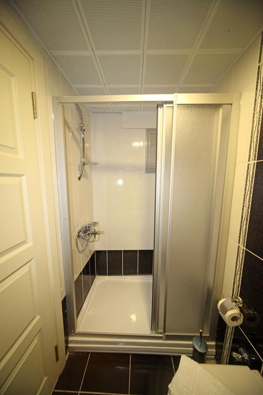Beyaz Koesk Hotel Istanbul Room photo