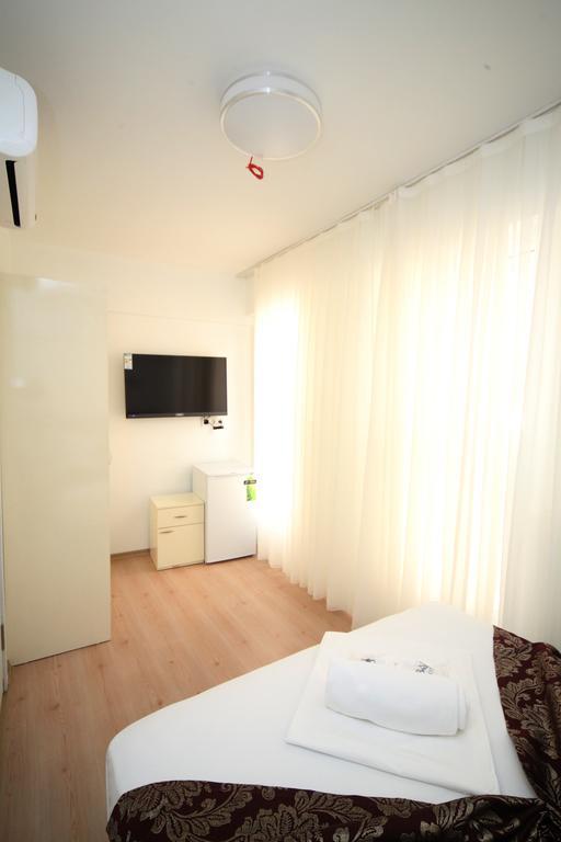 Beyaz Koesk Hotel Istanbul Room photo