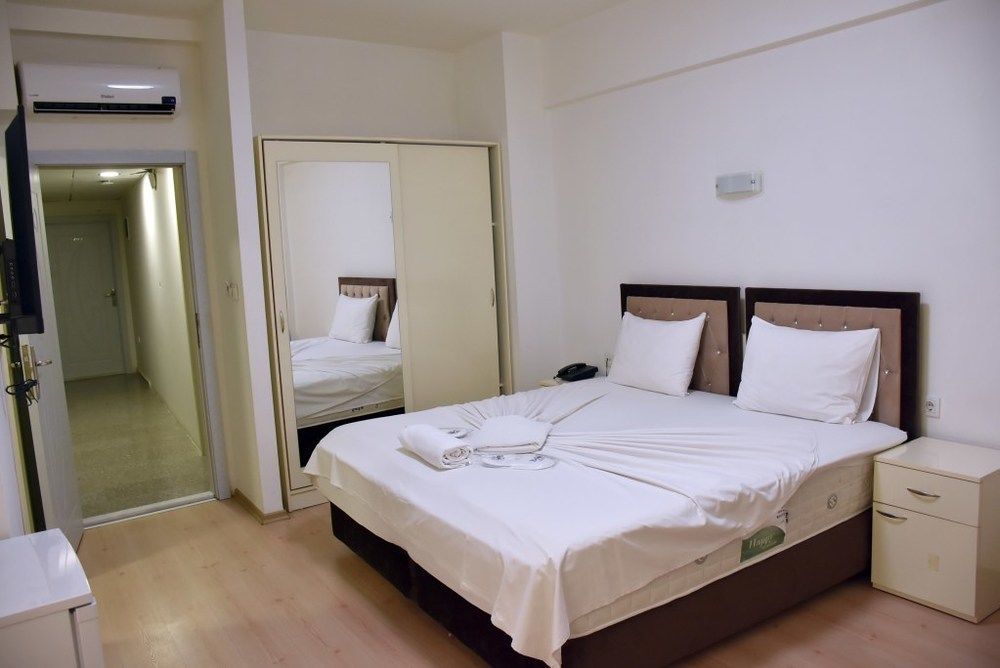 Beyaz Koesk Hotel Istanbul Exterior photo