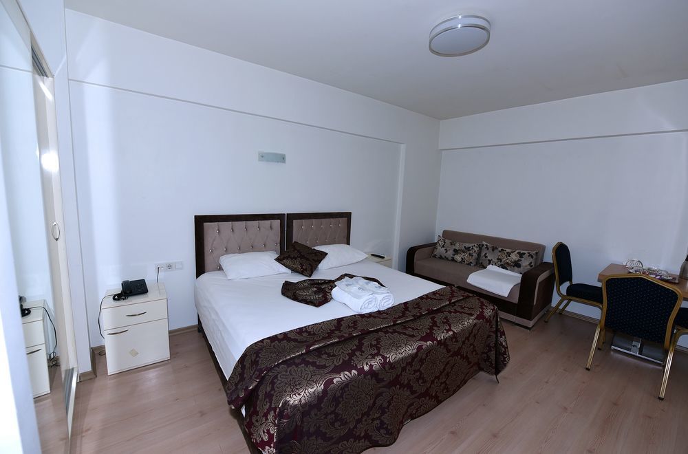 Beyaz Koesk Hotel Istanbul Exterior photo