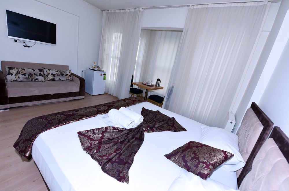 Beyaz Koesk Hotel Istanbul Exterior photo