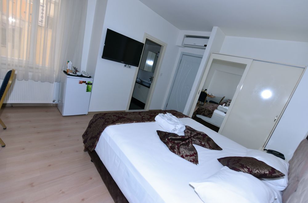 Beyaz Koesk Hotel Istanbul Exterior photo